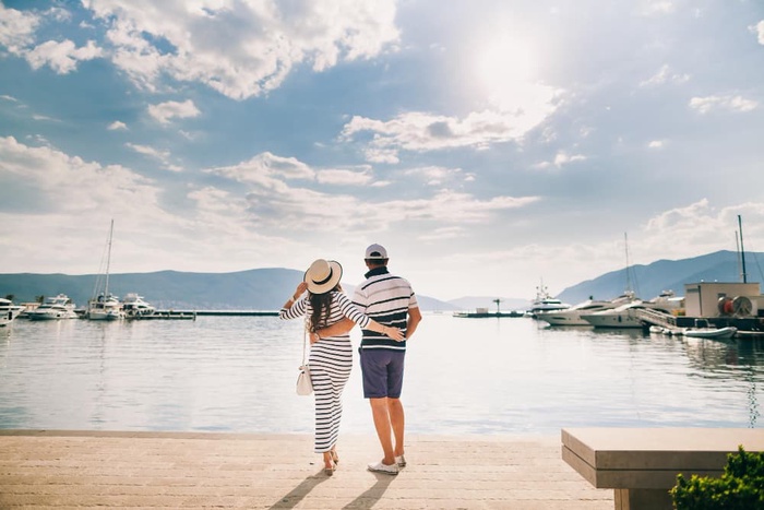Best Places to Meet Single Women in 2026 – SugarDaddyMeet Guide