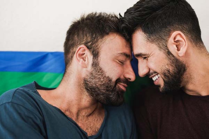 gay dating