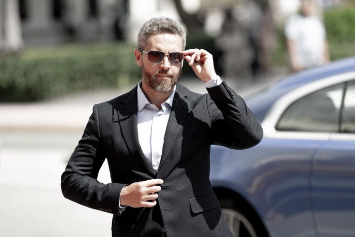 Gay sugar daddy apps