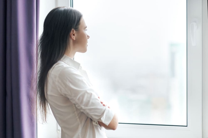 How to Handle Stashing in Dating | Signs, Solutions & Advice
