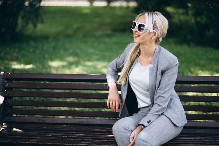 Find a Sugar Mommy in Lisbon - SugarDaddyMeet    