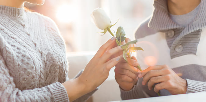 When Is the Best Time to Date Offline